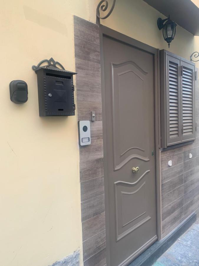 The Small House In Apartment *